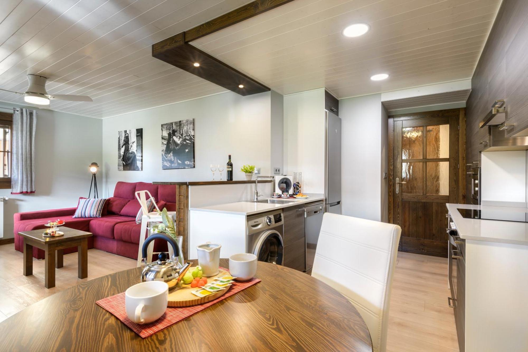 Casa Otal Apartment Jaca Ngoại thất bức ảnh