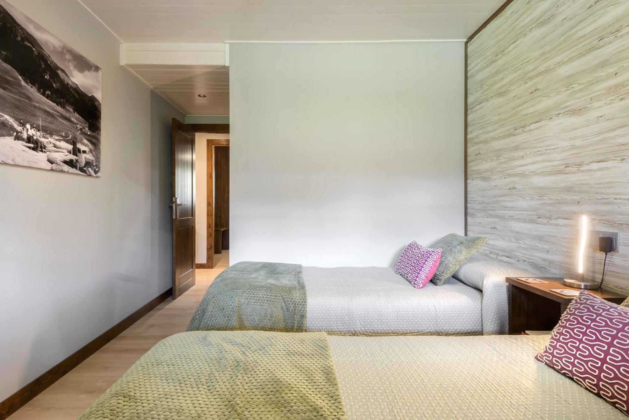 Casa Otal Apartment Jaca Ngoại thất bức ảnh